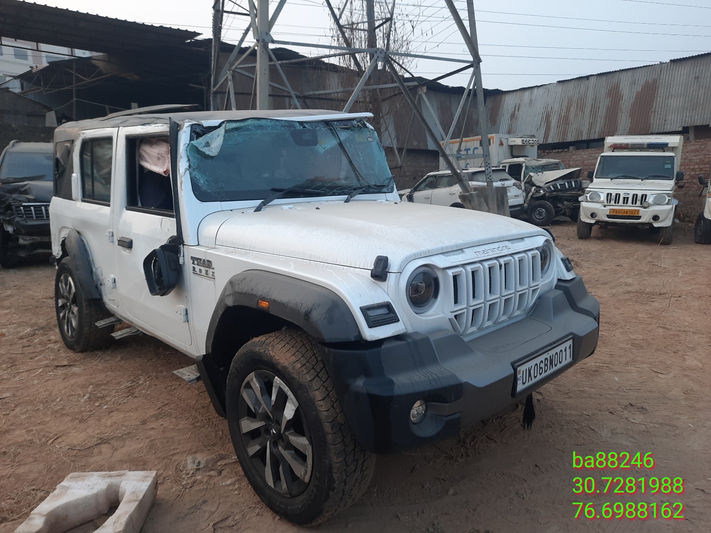 M & M THAR ROXX AX7 L 2WD AT